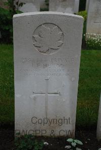 Etaples Military Cemetery - Herod, J F